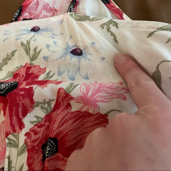 Floral Romper with Pockets :) - Picture 8 of 10